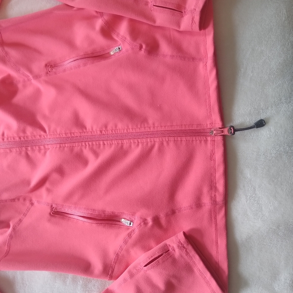 Ladies Zella Full-Zip Jacket, size L, great condition, pretty salmon color. - Picture 4 of 4